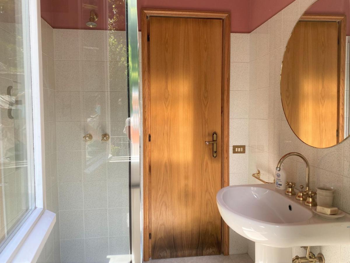 Casa Del Custode: Renovated Flat With Garden In A Villa Near The Lake Stresa Eksteriør bilde