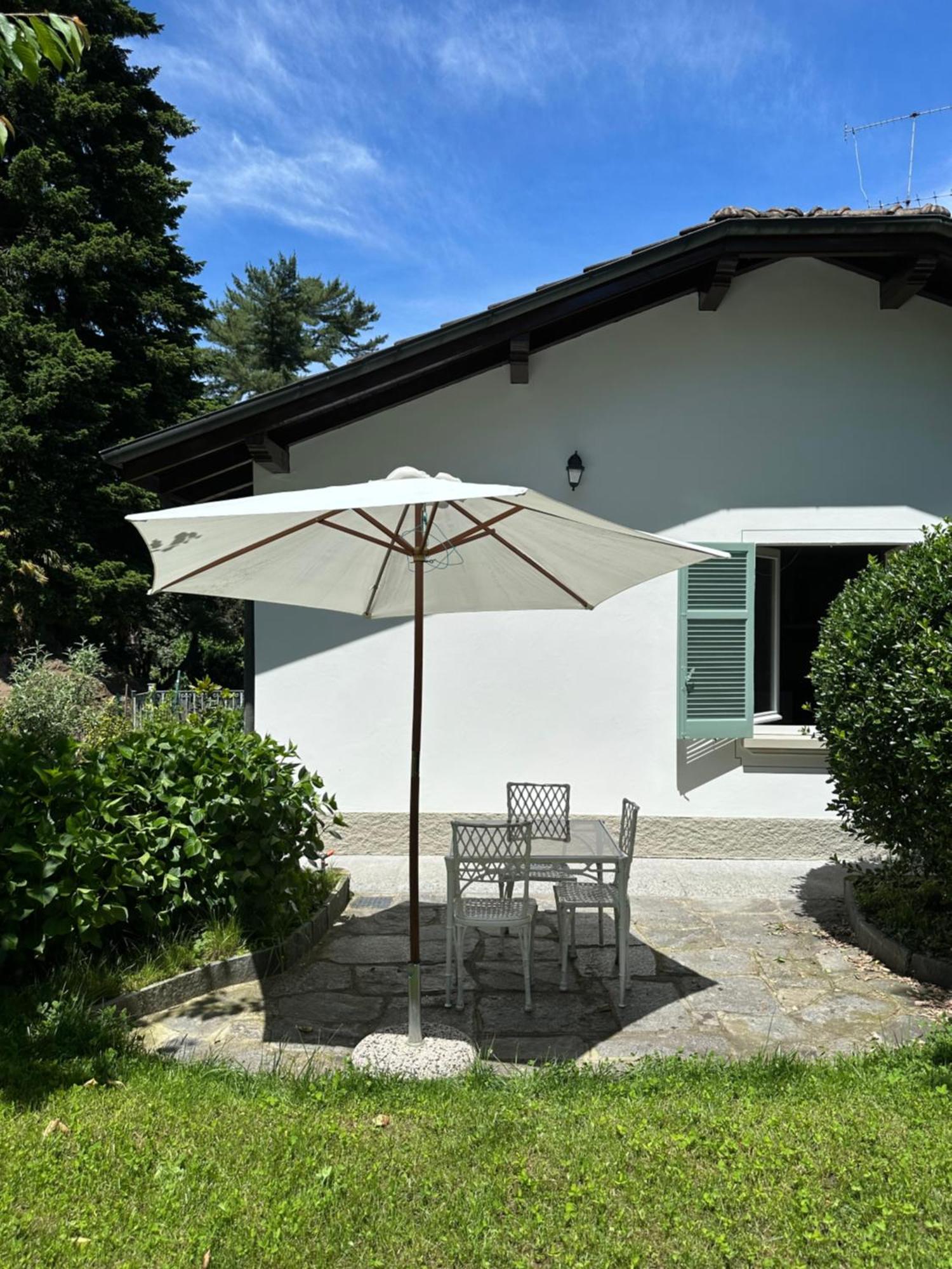 Casa Del Custode: Renovated Flat With Garden In A Villa Near The Lake Stresa Eksteriør bilde